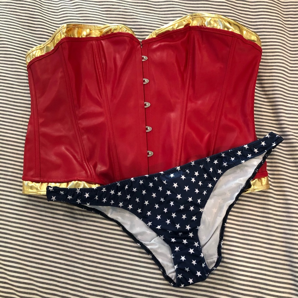 Wonder Woman Plus Size Halloween costume